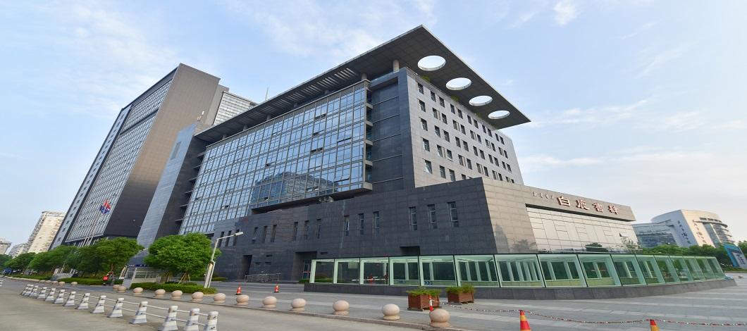 公司承建的浙江溫州電信大樓工程榮獲兩項（土建、安裝）中國建設工程魯班獎